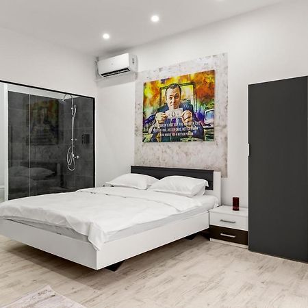 Selari Chambre Bucarest Esterno foto