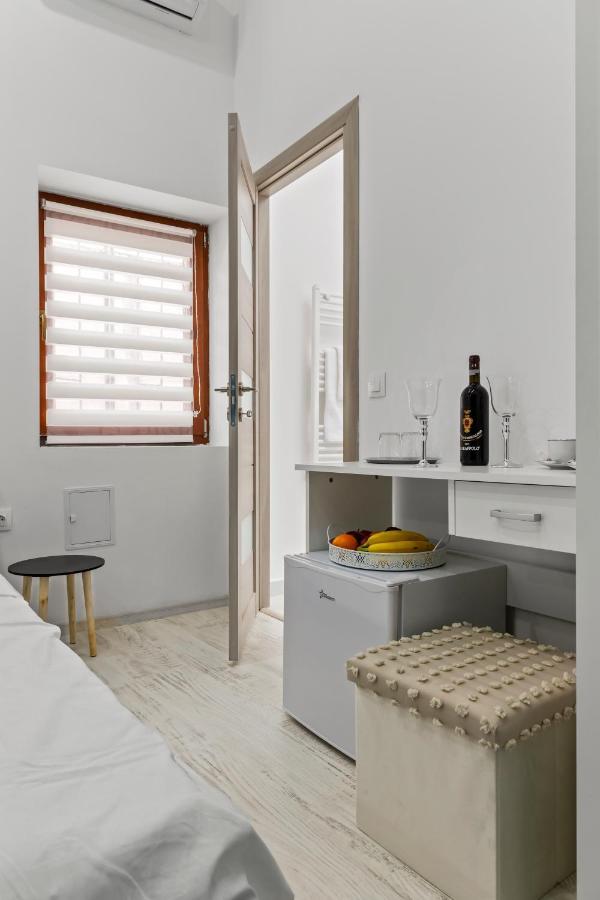 Selari Chambre Bucarest Esterno foto