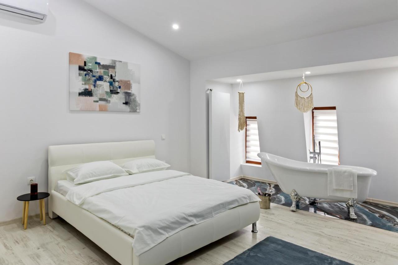 Selari Chambre Bucarest Esterno foto