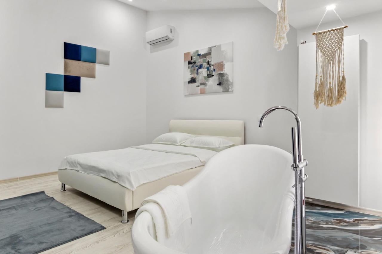 Selari Chambre Bucarest Esterno foto