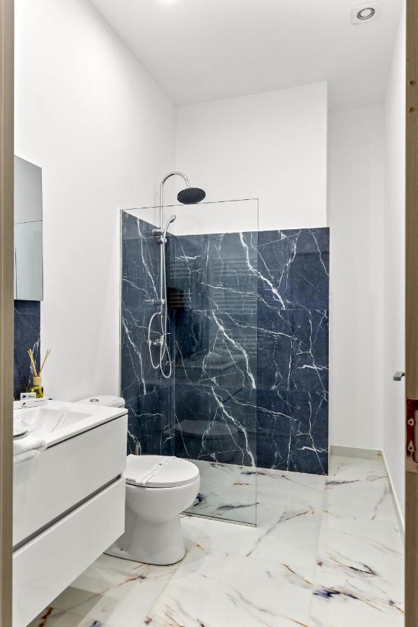 Selari Chambre Bucarest Esterno foto