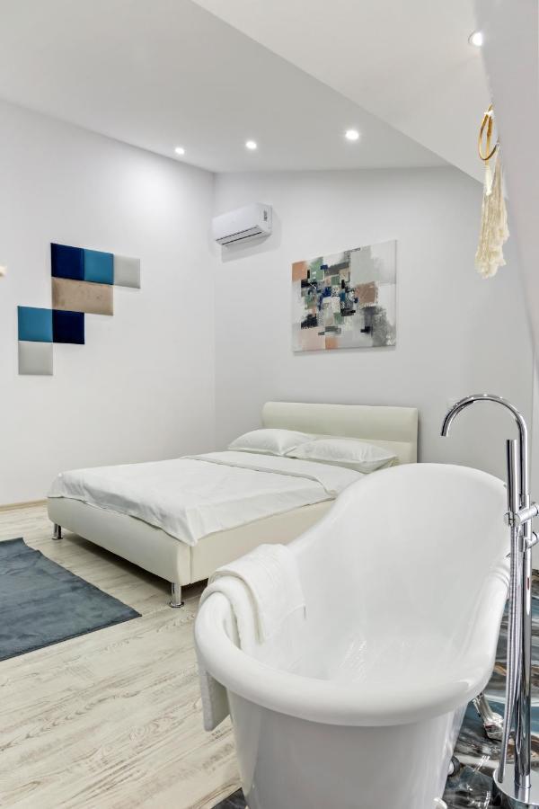 Selari Chambre Bucarest Esterno foto